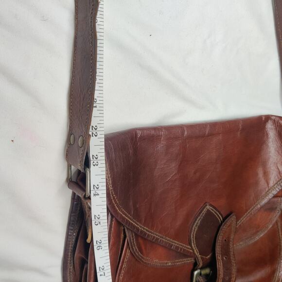 Satchel & Fable 11.5" Crossbody Vintage Brown Leather Handmade Messenger Bag - Picture 12 of 16